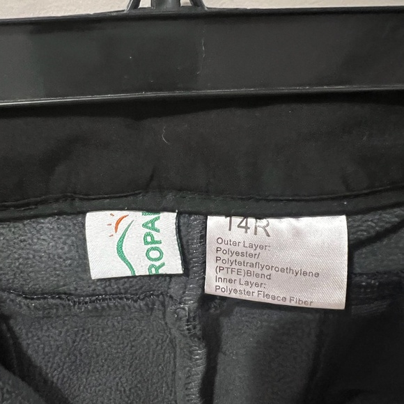 Snow Pants - Picture 3 of 4